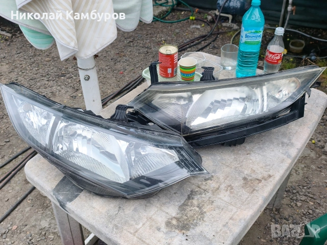 Фарове за Хонда Сивик 9