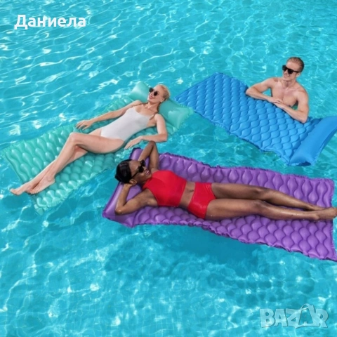 Надуваем дюшек 213 x 86 см с вградена възглавница – максимален комфорт във водата, снимка 2 - Други стоки за дома - 54957985