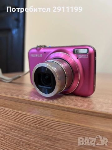 Фотоапарат Fujifilm 16Mp с подаръци, снимка 3 - Фотоапарати - 55108361