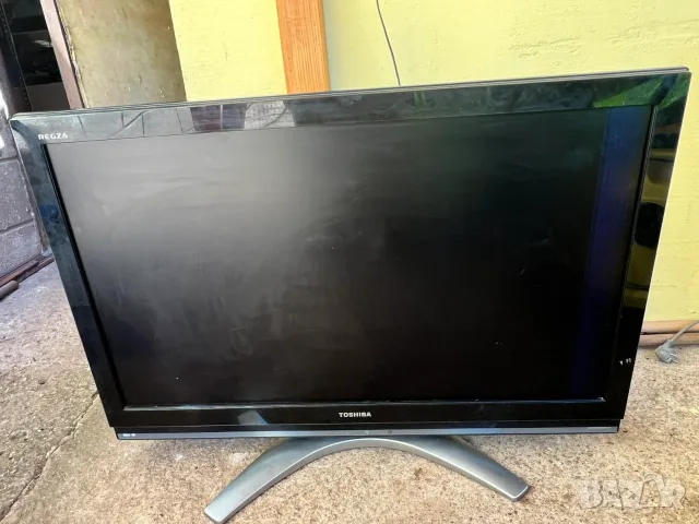 LCD Телевизор Toshiba 42x3030D повреден.