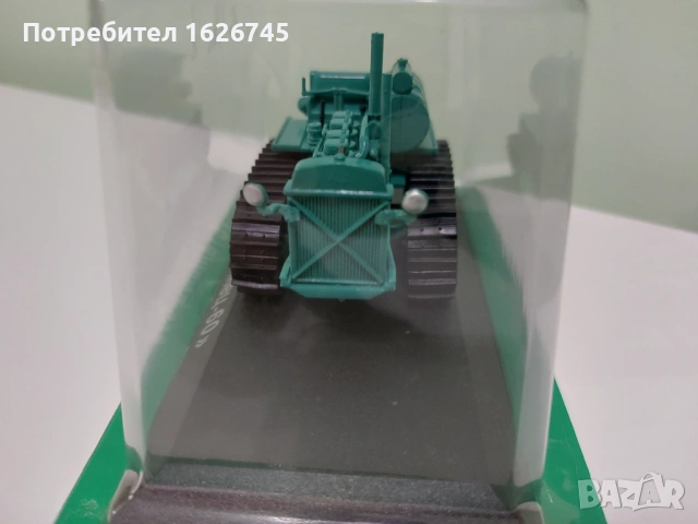 Трактор Сталинец 1:43, снимка 3 - Колекции - 54546634