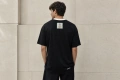 Jacquemus мъжка тениска — черна с кремава якичка, бродирано лого, овърсайз, снимка 2