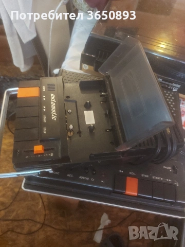 два немски ретро касетофона, снимка 5 - Радиокасетофони, транзистори - 54172048