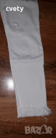 Детски бели дънки ZARA за ръст 140, снимка 3 - Детски панталони и дънки - 54166690