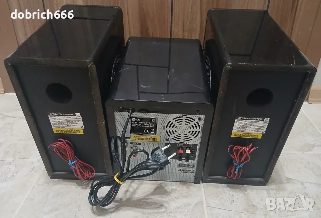 Аудио уредба LG USB CD Aux FM touchscreen флашка диск аукс с тонколони 50 евро, снимка 7 - Аудиосистеми - 55413651
