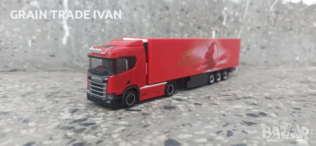 Scania R500 & Schmidt cargobull. Herpa 1/87