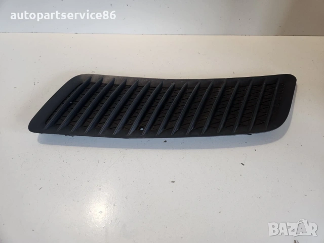 Лява решетка на преден капак за Mercedes Sprinter W906 (06-2013) A9068360618, снимка 2 - Части - 55262196