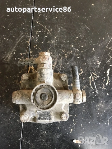 Спирачен клапан Bosch за MAN 8.163 / Mercedes-Benz 0481026005 / 0034291644