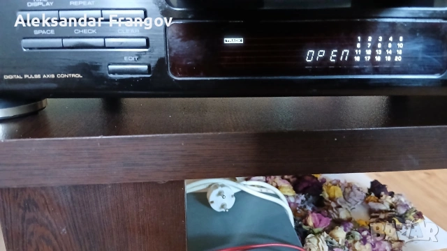 KENWOOD DP - 1060, снимка 9 - Декове - 54681759