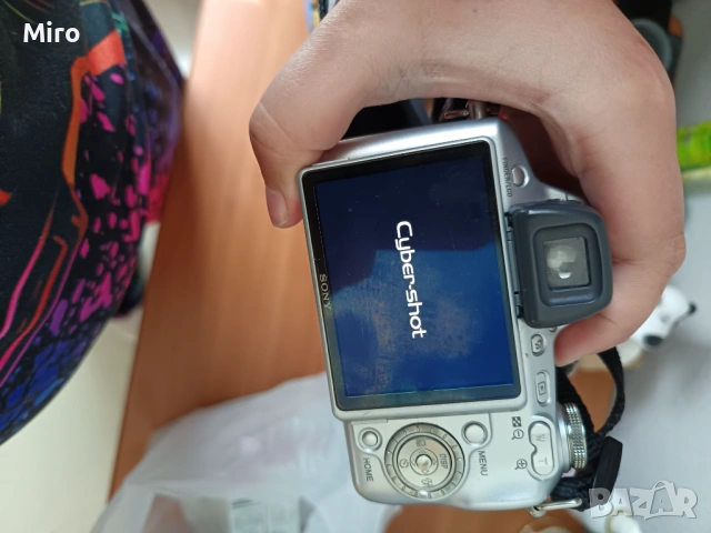 Cyper shot камера пылен комплект , снимка 2 - Фотоапарати - 54352361