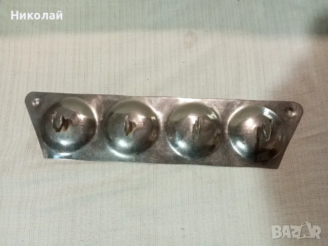 Емайлирана закачалка , хромирана