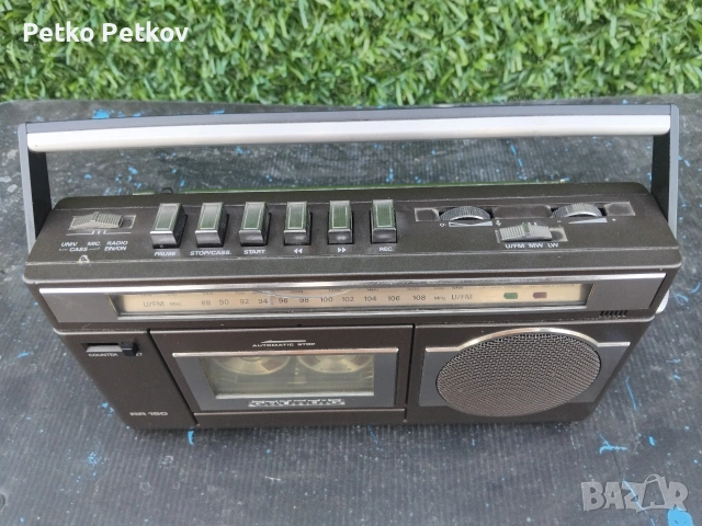 ПРЕДЛАГАМ ДНЕС НЕМСКА МАЛКА ТЕХНИКА МОНО КАСЕТОФОНЧЕ (GRUNDIG RR-150), снимка 3 - Радиокасетофони, транзистори - 55080799