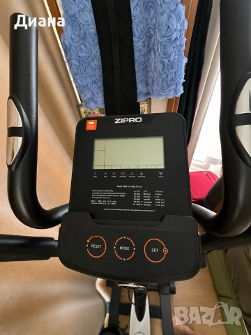 Кростренажор Zipro Hulk RS (Маховик 8 кг, до 150 кг) – КАТО НОВ!, снимка 3 - Фитнес уреди - 55118804