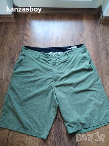 volcom surf and turf hybrid shorts - страхотни мъжки панталони 2XL, снимка 4 - Спортни дрехи, екипи - 54932820