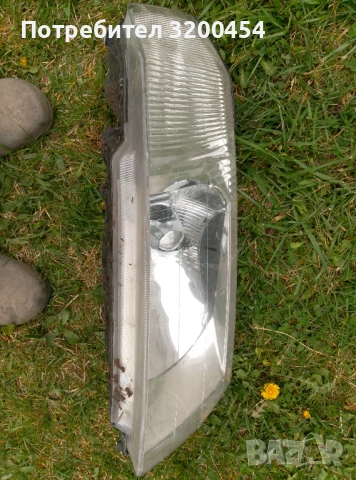 Десен фар за Митсубиши , снимка 2 - Части - 54222232