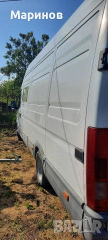 Товарен бус Iveco Daily, снимка 6 - Бусове и автобуси - 54385971