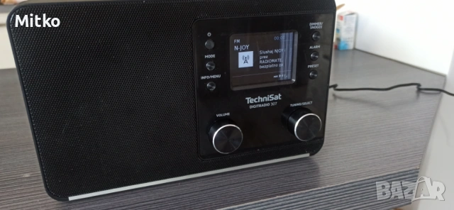 TechniSat DIGITRADIO 307 FM DAB+ , снимка 4 - Радиокасетофони, транзистори - 54842657