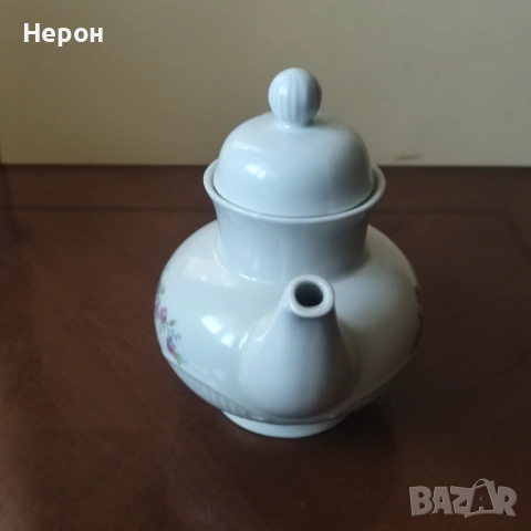 Порцеланов чайник, снимка 5 - Декорация за дома - 55255949