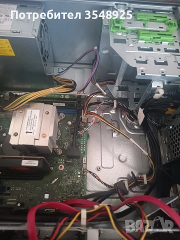 Компютър Fudjitsu Celsius W530 -i3 4130 без хард диск , снимка 8 - Работни компютри - 54936610