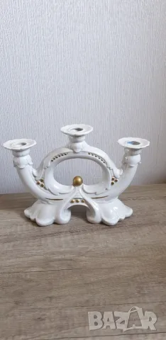 Стар порцеланов свещник