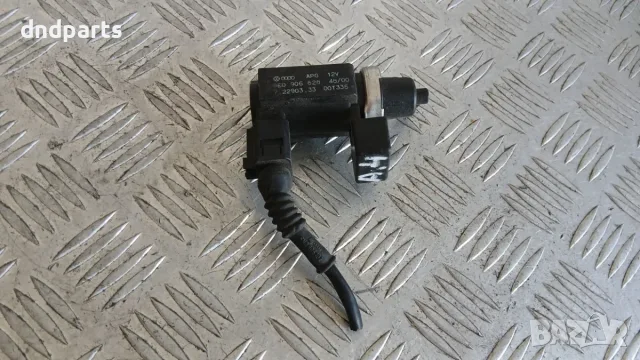 Вакуум клапан Audi A4 2.5 TDI 2000 8E0906628 7.22903.33