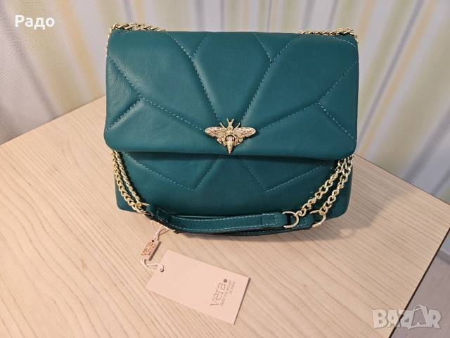 Нова дамска кожена чанта VERA Zeela естествена кожа MADE IN ITALY закопчалка златна Пчела раница, снимка 2 - Чанти - 54794461