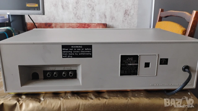 JVC KD-D2, снимка 8 - Декове - 54380126