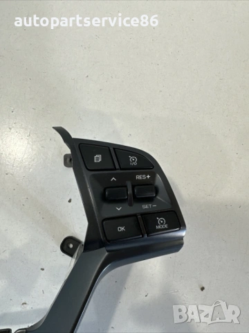 Бутони на волана за Hyundai Tucson 1.6 CRDi (2019) 3C129Q-1700, снимка 3 - Части - 54370756