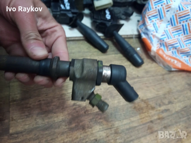 Дюза за Peugeot 206 306 307 406 2.0HDI , 9638819380, снимка 2 - Части - 54485145