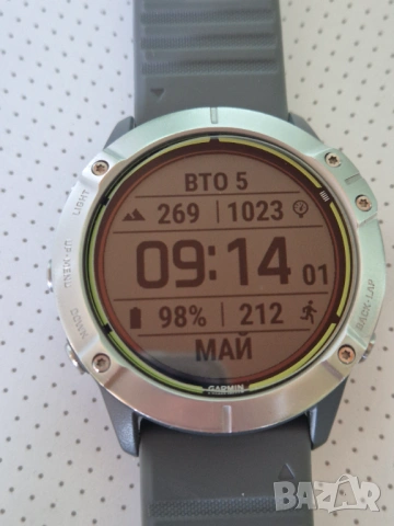 Часовник Garmin Enduro 