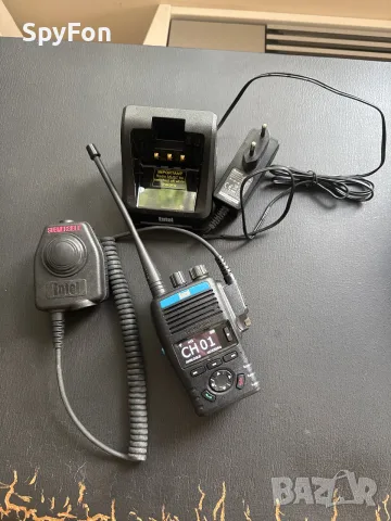 Entel UHF portable Radio , радиостанция Ентел