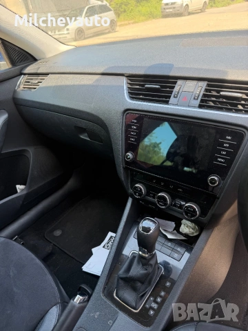 Skoda Octavia 3 1.6tdi Dsg на части / шкода Октавия 3, снимка 8 - Автомобили и джипове - 54458067