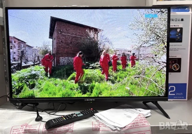 КАТО НОВ! Телевизор Crown 32FB22, LCD, 32 inch, 81 см, 1366×768 HD Ready, Черен, снимка 3 - Телевизори - 55517159