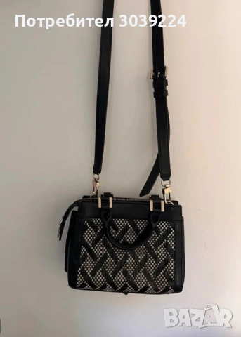 Чанта guess , снимка 3 - Чанти - 54370492