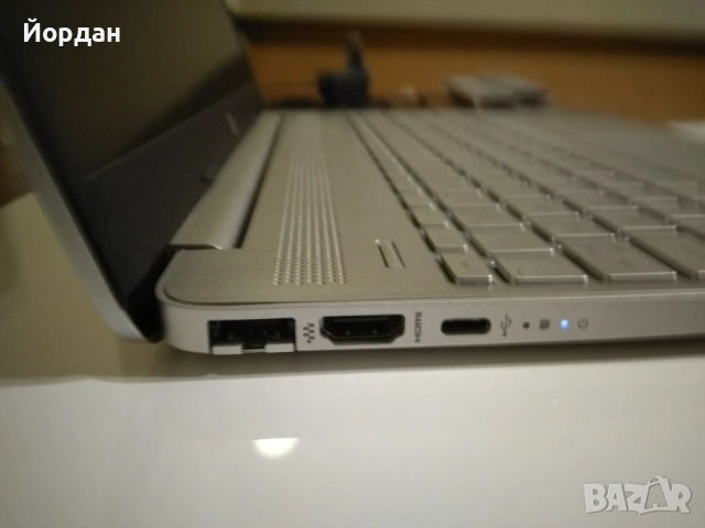 Лаптоп HP, снимка 7 - Лаптопи за дома - 54370013