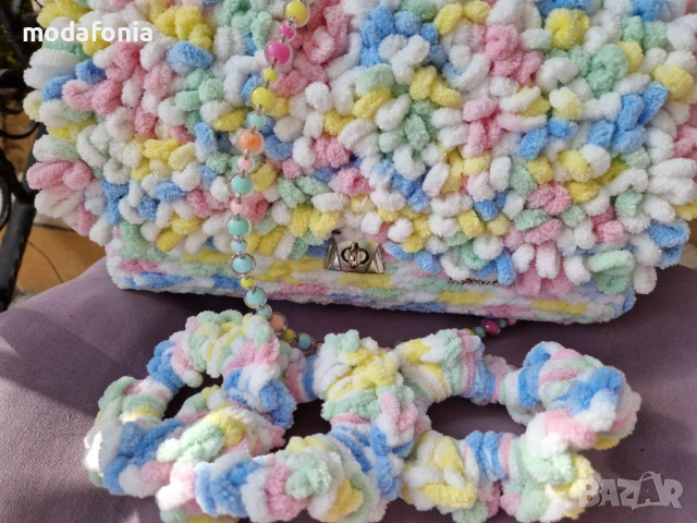 Плетено скрънчи CANDY, снимка 4 - Аксесоари за коса - 54343090