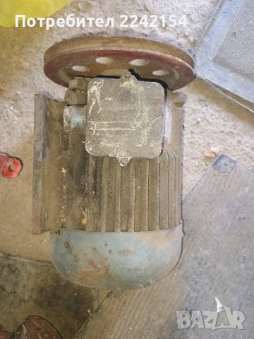 Електрически мотори и алтернатори - изгодно / комплект / възможен коментар на цената, снимка 2 - Друга електроника - 54012184