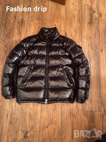 Moncler яке