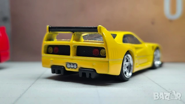 ferrari f40 hot wheels custom , снимка 4 - Колекции - 55074340
