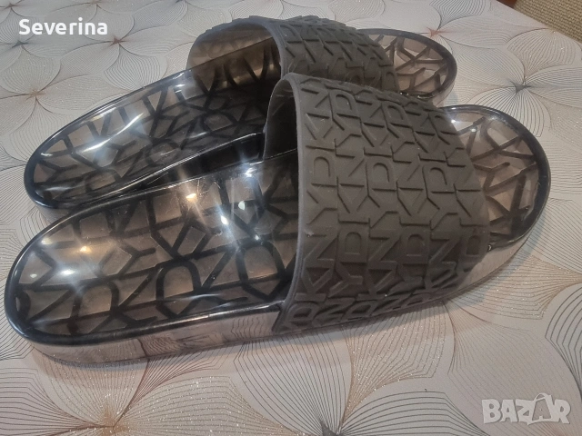 DKNY Tinzli* Нови ,39 номер , снимка 2 - Чехли - 54625463