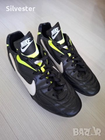 Черни футболни обувки / бутонки Найк / Nike, Естествета кожа, номер 45.5, снимка 4 - Футбол - 54568742