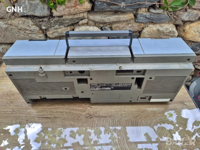 Радиокасетофон Sharp GF-7300H, снимка 5 - Радиокасетофони, транзистори - 55190294