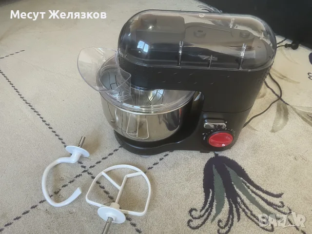 Планетарен миксер BODUM 4.7л, снимка 2 - Миксери - 55695375