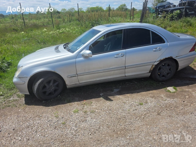 ***Само на части*** Mercedes C220 cdi W203, automat, sedan  , снимка 4 - Автомобили и джипове - 54595104