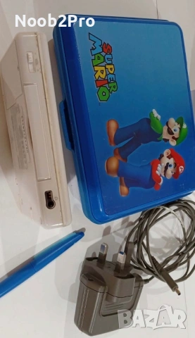 Nintendo DS Lite White + Super Mario Case + Charger, снимка 3 - Nintendo конзоли - 54635671