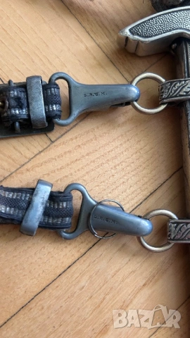 Германски офицерски кортик на Луфтвафе (Luftwaffe 2nd Model Dagger), снимка 3 - Антикварни и старинни предмети - 54837563
