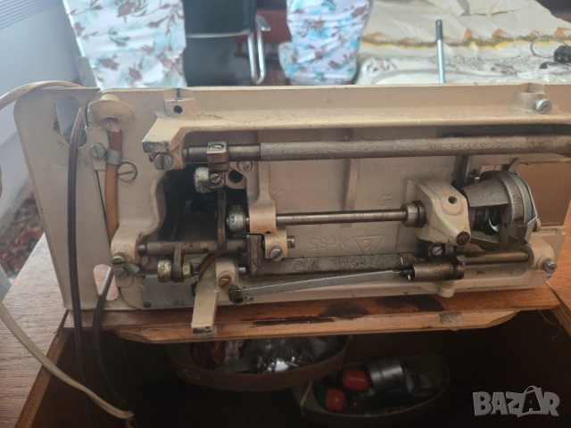 Продавам бродирачна машина ,лично вземане от гр.Самоков, снимка 6 - Шевни машини - 54160754