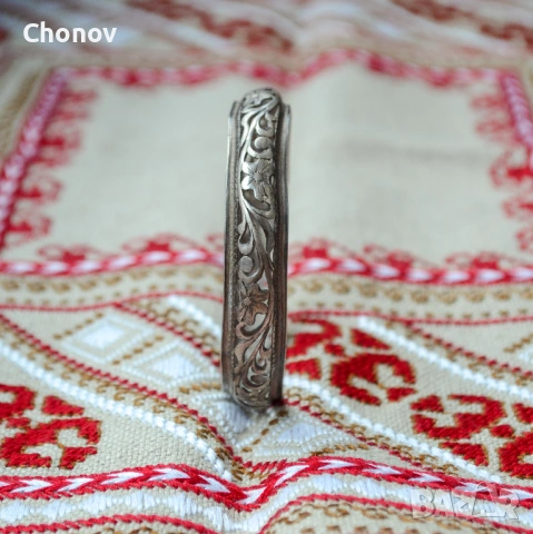 Стара сребърна гривна, снимка 2 - Антикварни и старинни предмети - 54947583