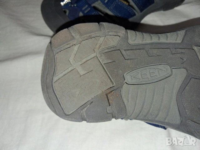 2 чифта - Keen Newport H2  №34 и Salomon №35 детски спортни сандали, снимка 8 - Детски сандали и чехли - 54726144