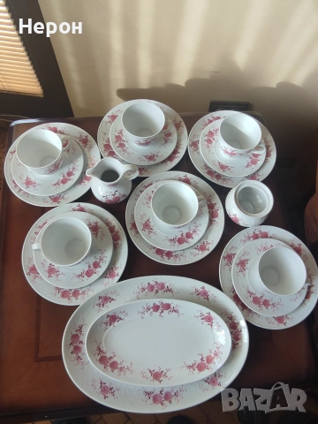 Порцеланов сервиз за чай, снимка 16 - Сервизи - 55247953